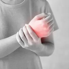 Ile trwa rehabilitacja po złamaniu nadgarstka? Kluczowe informacje i porady
