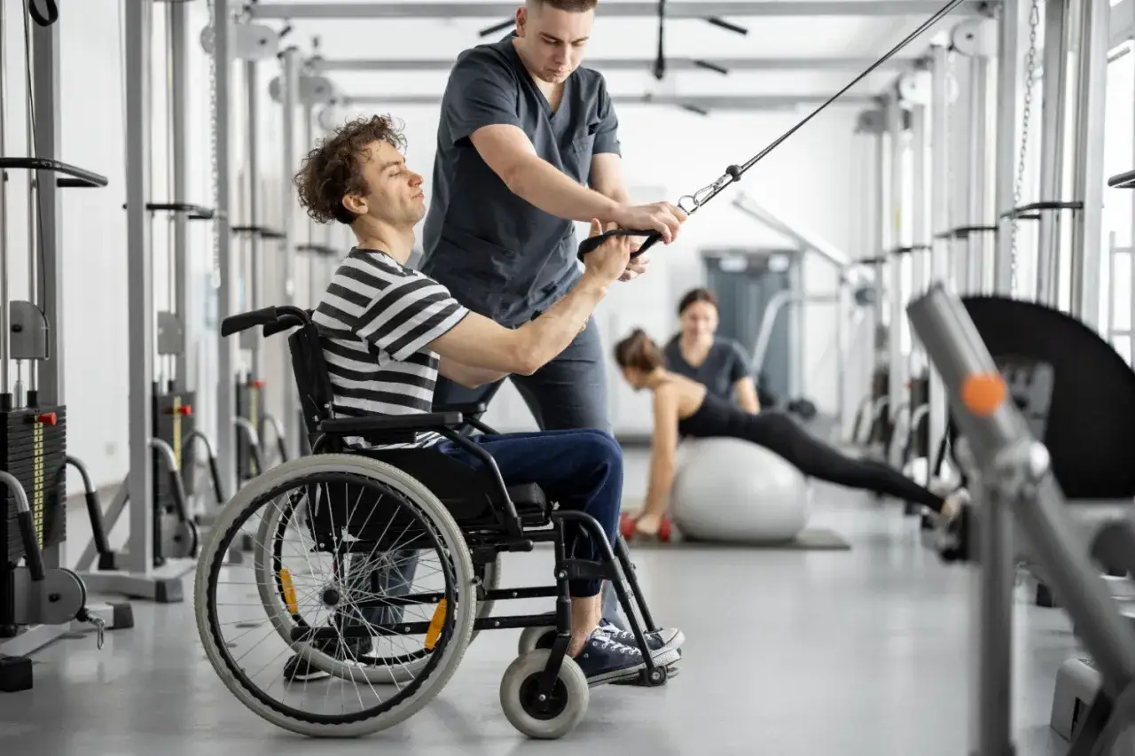 Zdjęcie Kto daje skierowanie na rehabilitację i jak uniknąć błędów?